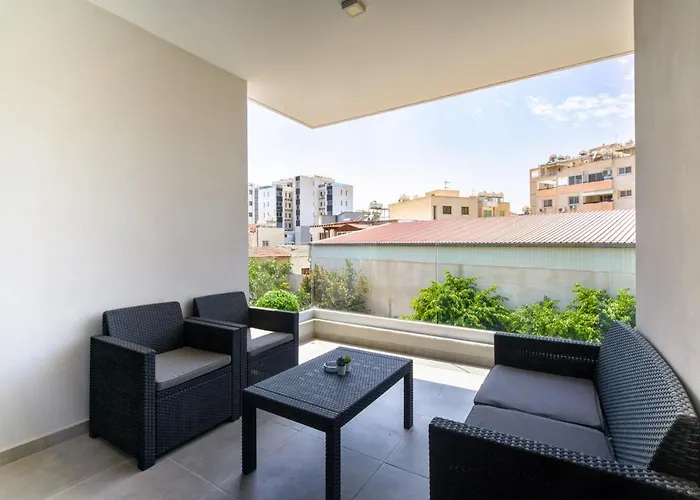 Daire Luxury Modern Larnaca