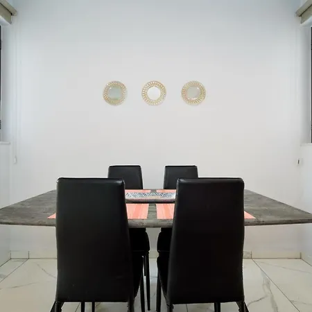 Luxury Modern Апартаменты Ларнака